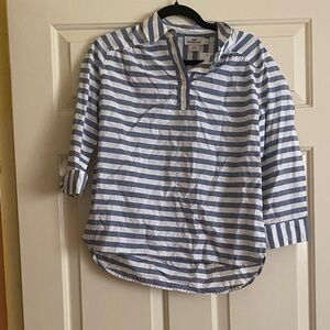 NWT Vineyard Vines Blue and White Striped Shirt, Size M